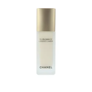 Chanel Sumlimage L'Essence Lumiere Shop