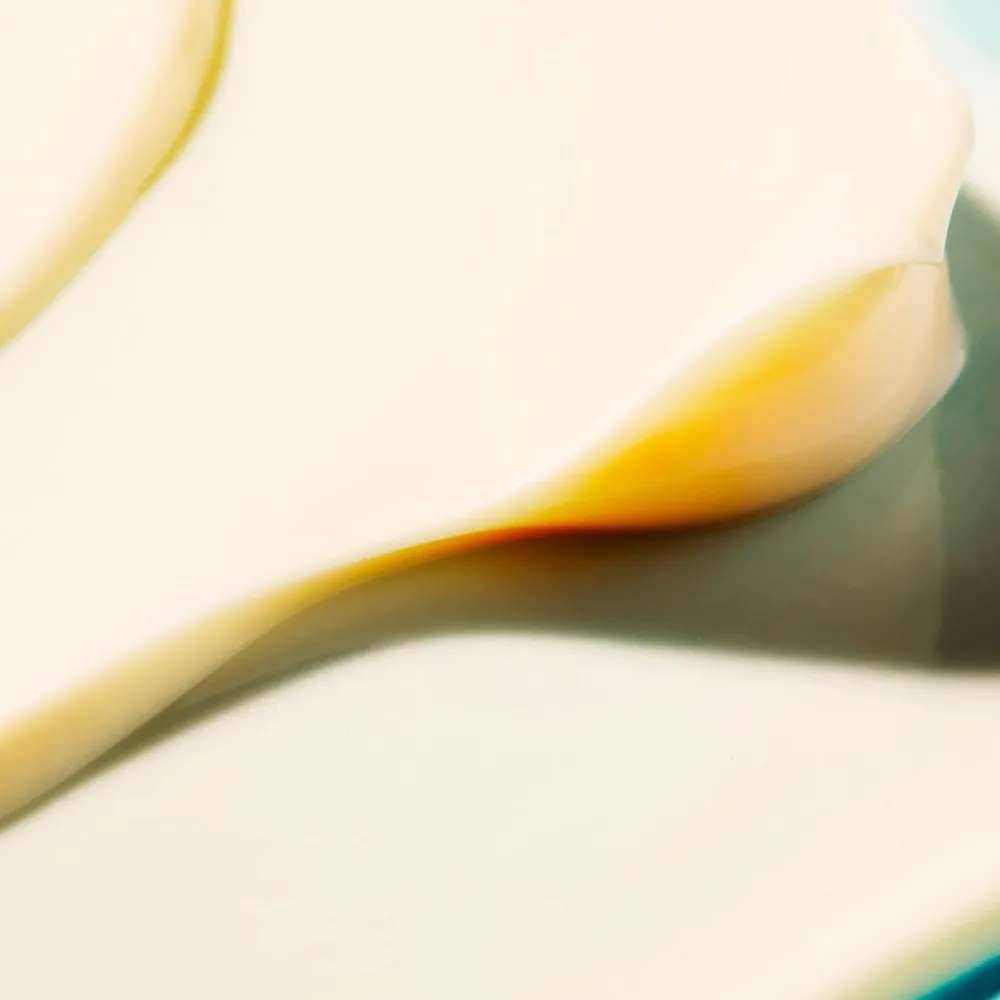 nuxe_nuxe_sun_leche_facia_2.webp Nuxe Sun Leche Facial Y Corporal Refrescante Para Despues Del Sol Sale